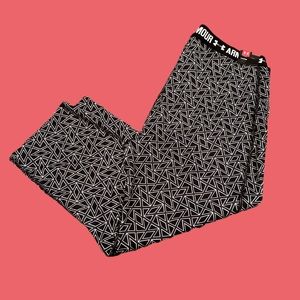 NEW Under Armour Youth XL Cropped Leggings